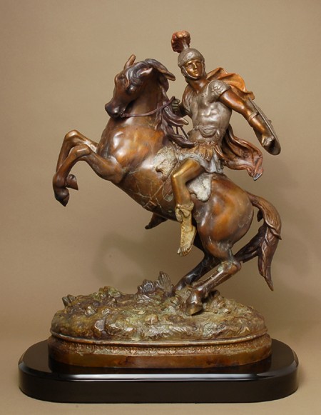 IMPRESSIVE DYNAMIC ROMAN SOLDIER RIDING  HORSE BRONZE SCULPTURE